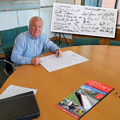 Sir Mike Penning MP RED Light campaign